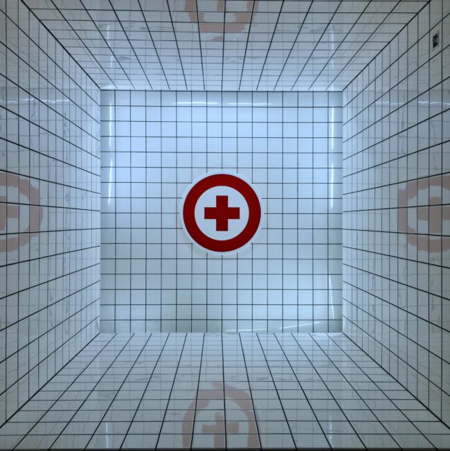 Medical symbol in a grid